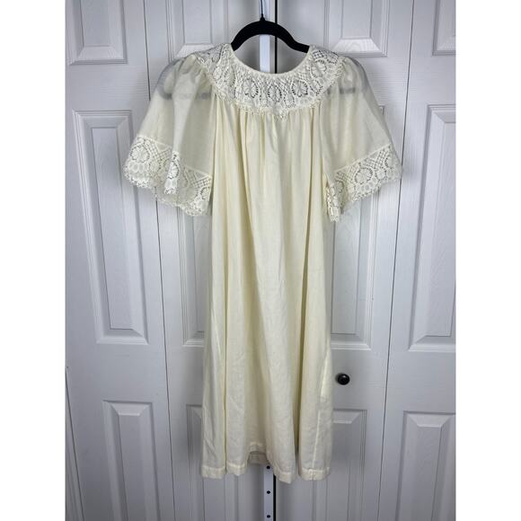 Vintage Yellow Gilead Lace Button Front House Robe Dress Coat Granny Chic Small - Picture 7 of 7